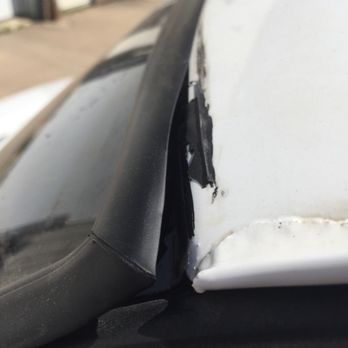 GlassMasters Auto Glass - Moulding not flush with vehicle as it was when it came in. - Auto Glass Services Near Me - Edmonton, Alberta GlassMasters Auto Glass - Moulding not flush with vehicle as it was when it came in. - Auto Glass Services Near Me - Edmonton, Alberta