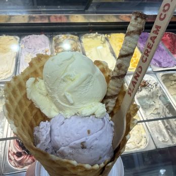 Island Cream Co - Ice Cream & Frozen Yogurt Near Me - Lahaina, Hawaii Island Cream Co - Ice Cream & Frozen Yogurt Near Me - Lahaina, Hawaii