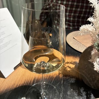 Field Restaurant - Zalto stemware - impressively light - Czech Near Me - Prague, Puerto Rico