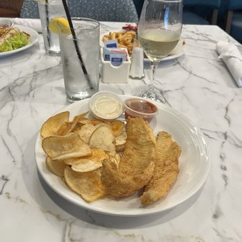 Albergotti Grill - Bars Near Me - Beaufort, South Carolina