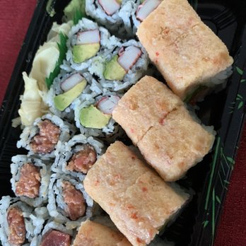 Wild Ginger - Spicy Tuna Roll - Asian Fusion Near Me - Great Neck, New York Wild Ginger - Spicy Tuna Roll - Asian Fusion Near Me - Great Neck, New York