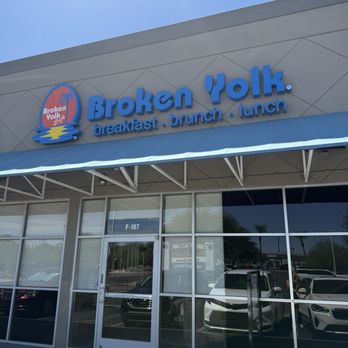 Broken Yolk Cafe - Entrance - American Near Me - Phoenix, Arizona Broken Yolk Cafe - Entrance - American Near Me - Phoenix, Arizona