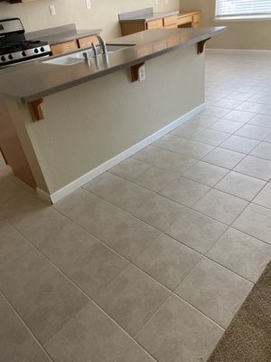 Tile & Grout Cleaning - If the grout in your tile and grout needs cleaning, it's time to call Buzy B'z Carpet Cleaning. We work with anyone who wants to get their tile and grout cleaned. If you are a home owner, renter, or business owner, our attention to detail is second to none. Call our team today!