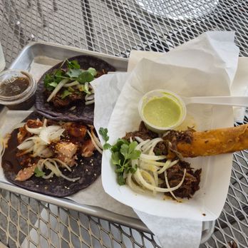 Taco Mesita - Barbicoa Tacquito, Barbicoa taco, el Pollo taco - Tacos Near Me - Tustin, California Taco Mesita - Barbicoa Tacquito, Barbicoa taco, el Pollo taco - Tacos Near Me - Tustin, California