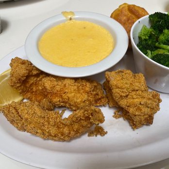 Sawyer & Co - Catfish Orleans with Cheesy Grits and Herb Broccoli - Diners Near Me - Austin, Texas Sawyer & Co - Catfish Orleans with Cheesy Grits and Herb Broccoli - Diners Near Me - Austin, Texas