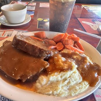 Steves Famous Diner - Diners Near Me - Daytona Beach, Florida Steves Famous Diner - Diners Near Me - Daytona Beach, Florida