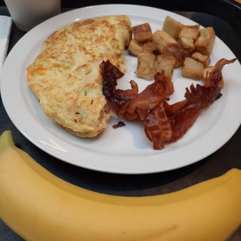 Embassy Suites by Hilton Washington DC Georgetown - Breakfast buffet - Hotels Near Me - Washington, DC, District of Columbia