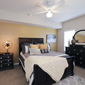 Villaggio - Giardino - Master Bedroom - Apartments Near Me - Bossier City, Louisiana Villaggio - Giardino - Master Bedroom - Apartments Near Me - Bossier City, Louisiana