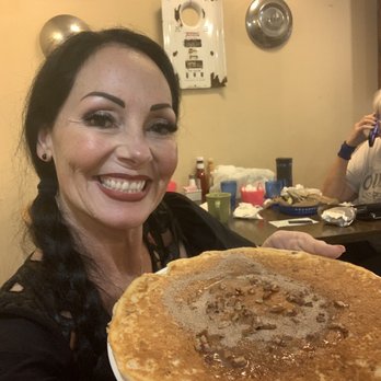 Granny D's - Big Dam Pancakes - Coffee & Tea Near Me - Canyon Lake, Texas Granny D's - Big Dam Pancakes - Coffee & Tea Near Me - Canyon Lake, Texas