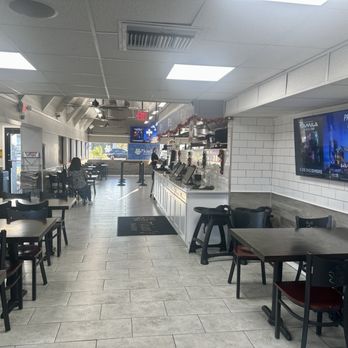 Taino's Bakery & Deli - Entire restaurant - Bakeries Near Me - Casselberry, Florida Taino's Bakery & Deli - Entire restaurant - Bakeries Near Me - Casselberry, Florida