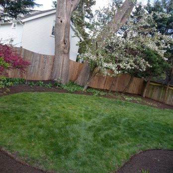 Flores Landscaping Contractors - Spring Clean up - Masonry/Concrete Near Me