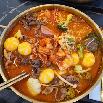 Big Way Hot Pot - Spicy kimchi broth with a bunch of good stuff - Asian Fusion Near Me - Monterey Park, California