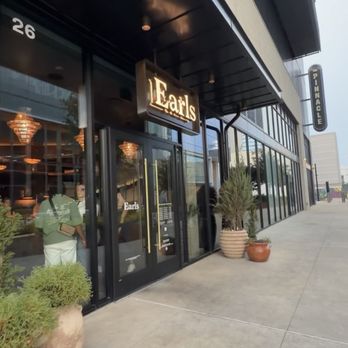 Earls Kitchen + Bar - New American Near Me - Nashville, Tennessee Earls Kitchen + Bar - New American Near Me - Nashville, Tennessee