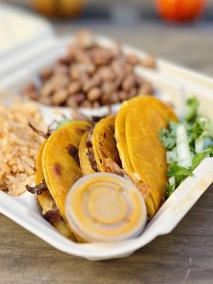 Don Pollon Food Truck Tacos, Bbq Ribs & Birria by null