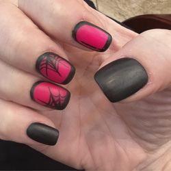 Panda Nail & Spa - Close up