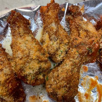 Dream Wings - Buffalo garlic Parmesan bone in wings - Chicken Wings Near Me - Houston, Texas Dream Wings - Buffalo garlic Parmesan bone in wings - Chicken Wings Near Me - Houston, Texas