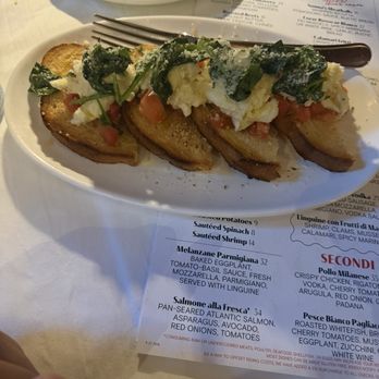 Francesca's On Chestnut - Italian Near Me - Chicago, Illinois