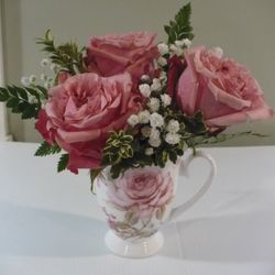 Garden Bouquet - English Tea $35
