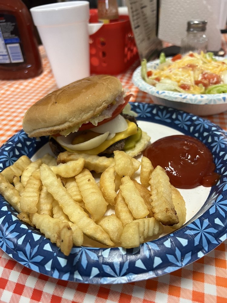 BEECHGROVE COUNTRY STORE 20 Photos & 10 Reviews 13995 Murfreesboro Hwy, Beechgrove