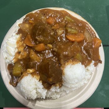 Rainbow Drive-In - BEEF STEW PLATE - Hawaiian Near Me - Honolulu, Hawaii