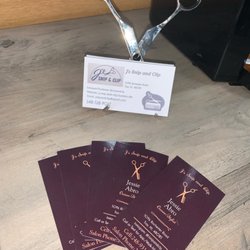 J’s Snip & Clip - BUISNESS CARDS