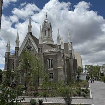 Temple Square - Landmarks & Historical Buildings Near Me - Salt Lake City, Utah Temple Square - Landmarks & Historical Buildings Near Me - Salt Lake City, Utah
