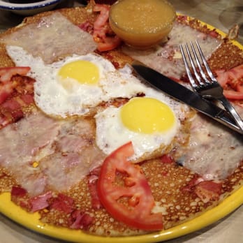 De Dutch - Classic Pannekoeken - Breakfast & Brunch Near Me - Edmonton, Alberta