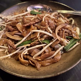 Mott 32 - Vegan beef noodles - Chinese Near Me - Las Vegas, Nevada Mott 32 - Vegan beef noodles - Chinese Near Me - Las Vegas, Nevada