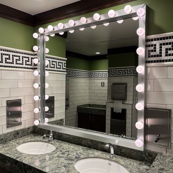 Flying Fish - Bathroom - Seafood Near Me - Orlando, Florida