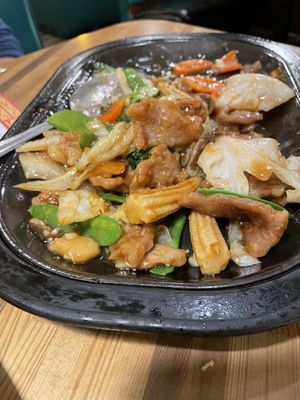 Golden Star Chinese & American Restaurant by null