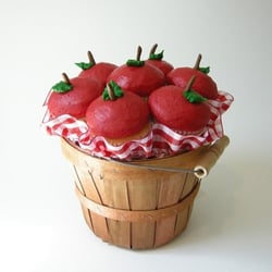 Irislee - Apple Cupcake Bouquet