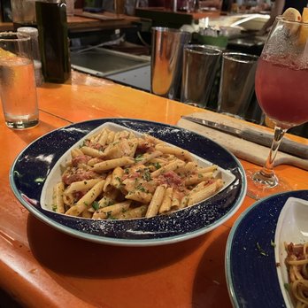 The Garlic - Penne alla vodka - Italian Near Me - Killington, Vermont