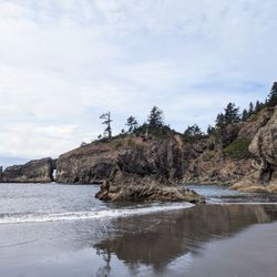 Second Beach - Instagram: @telephonesmoothie