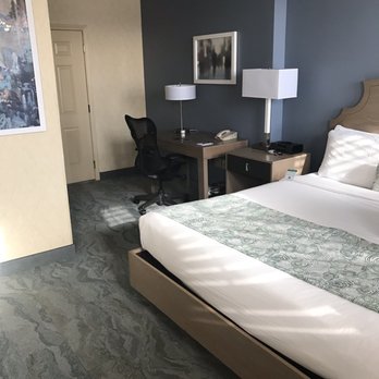 The Parkview Hotel - Hotels Near Me - Syracuse, New York