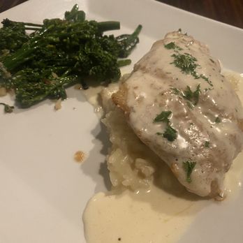 Cozy Grape - grouper with risotto and brocolinni - Wine Bars Near Me - Montgomery, Texas Cozy Grape - grouper with risotto and brocolinni - Wine Bars Near Me - Montgomery, Texas