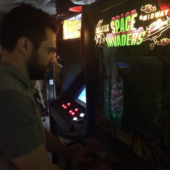 Cobra Arcade Bar - Bars Near Me - Phoenix, Arizona
