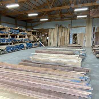 Almendinger Sawmill - So much raw wood boards to choose from, I guess you could call this the showroom - Firewood Near Me - Johnstown, Ohio