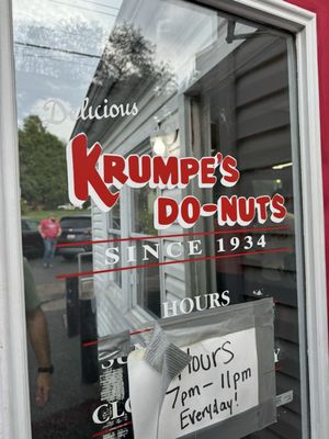 Krumpe's Do-Nut Shop by null