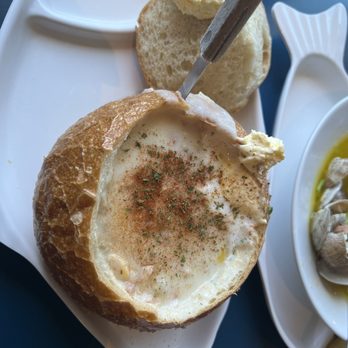 Mo's Seafood & Chowder - Clam chowder bowl - Seafood Near Me - Cannon Beach, Oregon Mo's Seafood & Chowder - Clam chowder bowl - Seafood Near Me - Cannon Beach, Oregon