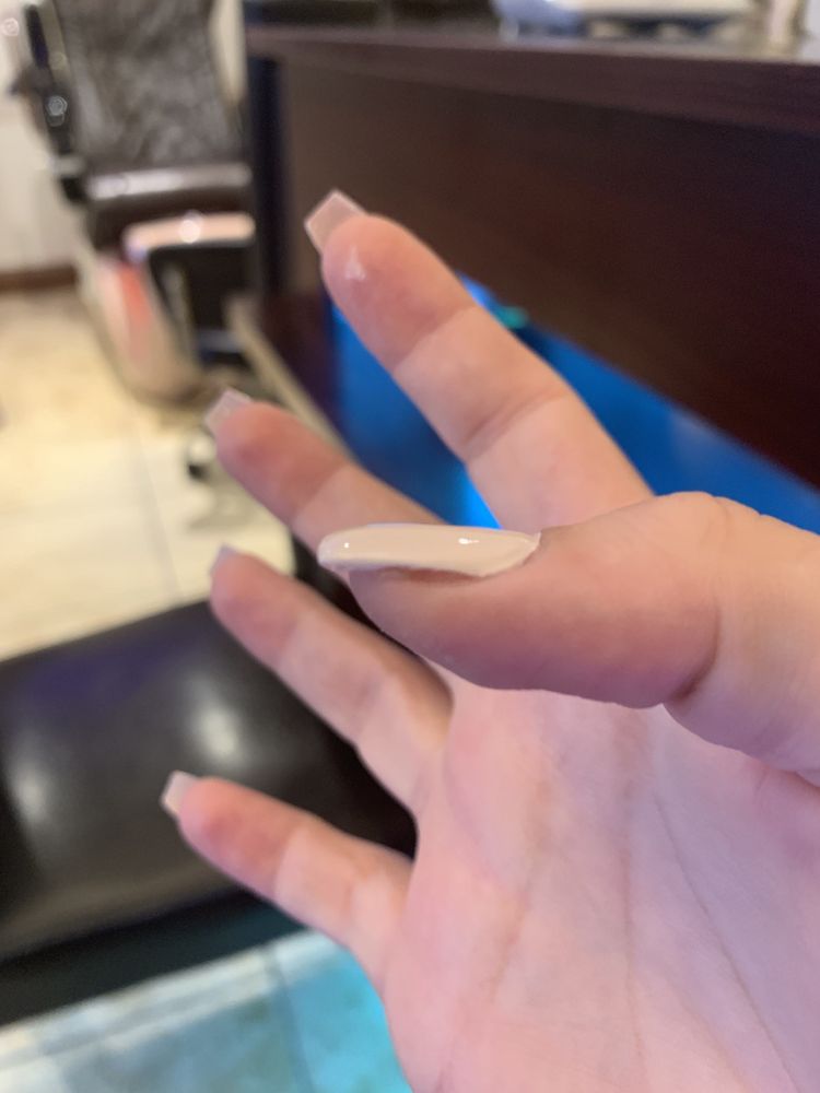 LINDSEY’S NAILS BAR 17 Photos & 21 Reviews Nail Salons 2108 W