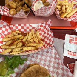 Chicken sandwitch & Fries