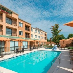 Courtyard Montgomery Prattville