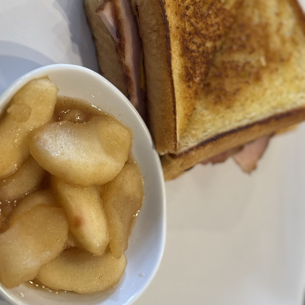 The Lantern BLE - Hot ham and fried apples - Breakfast & Brunch Near Me - Lebanon, Illinois The Lantern BLE - Hot ham and fried apples - Breakfast & Brunch Near Me - Lebanon, Illinois