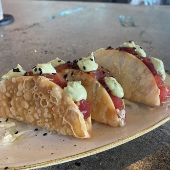 Monkeypod Kitchen - Poke Tacos - New American Near Me - Lahaina, Hawaii