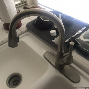 Premier Plumbing Solutions - New kitchen sink faucet - Plumbing Near Me - La Mirada, California Premier Plumbing Solutions - New kitchen sink faucet - Plumbing Near Me - La Mirada, California