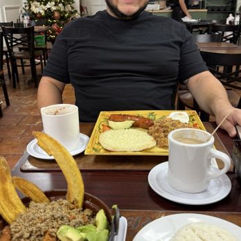 Brisas Bakery & Restaurant - Before we destroyed the food! - Latin American Near Me - Orlando, Florida Brisas Bakery & Restaurant - Before we destroyed the food! - Latin American Near Me - Orlando, Florida
