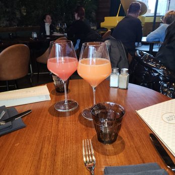 The Ivy Room - Piano Bars Near Me - New York, New York The Ivy Room - Piano Bars Near Me - New York, New York
