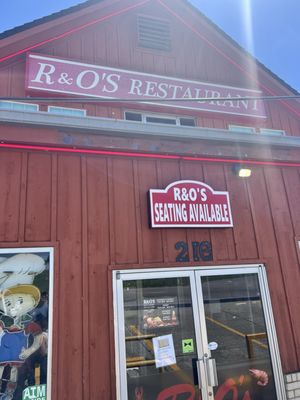 R & O Restaurant and Catering by null
