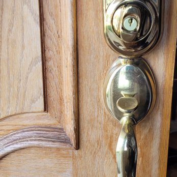 Get Pro Locksmith - Get Pro Locksmith professionally installed this keypad deadbolt lock on my front door. - Keys & Locksmiths Near Me Get Pro Locksmith - Get Pro Locksmith professionally installed this keypad deadbolt lock on my front door. - Keys & Locksmiths Near Me