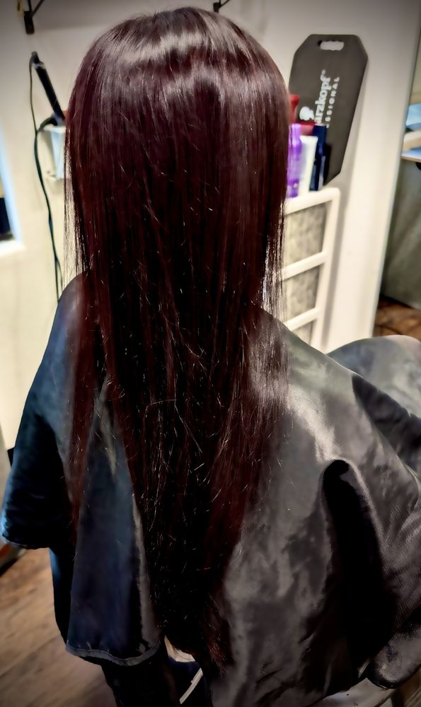 Hair By Janka Logo